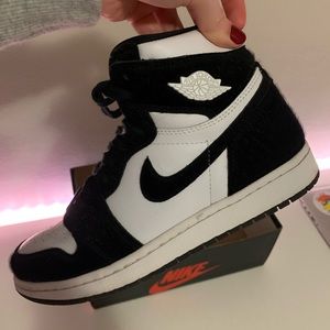 Jordan 1 Retro High OG Panda Twist Size 8